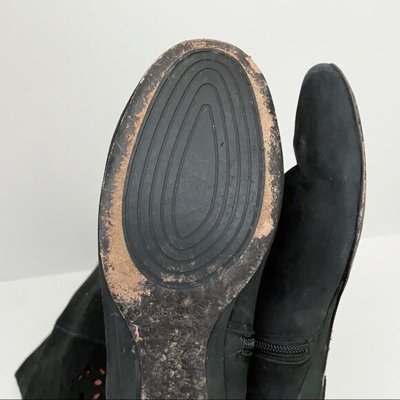 Gentle Souls by Kenneth Cole Black Laser Cut Boots - Picture 5 of 11